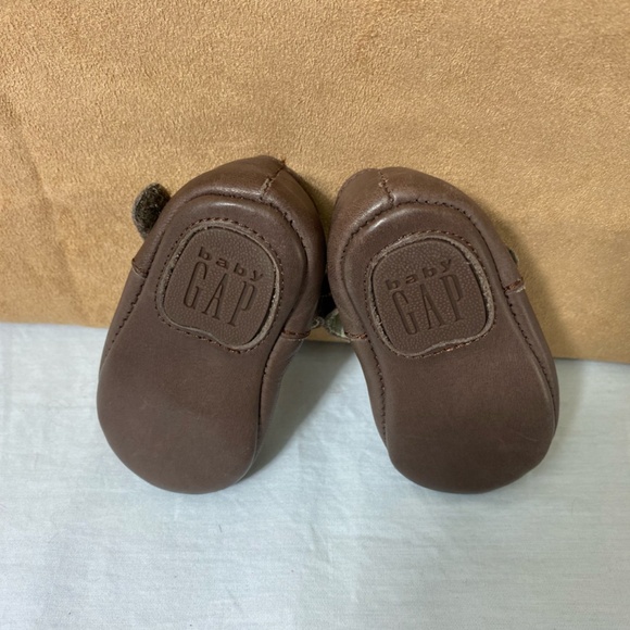 BABY GAP Brown Leather Velcro Closure Baby Shoes Size 1 - Picture 8 of 10
